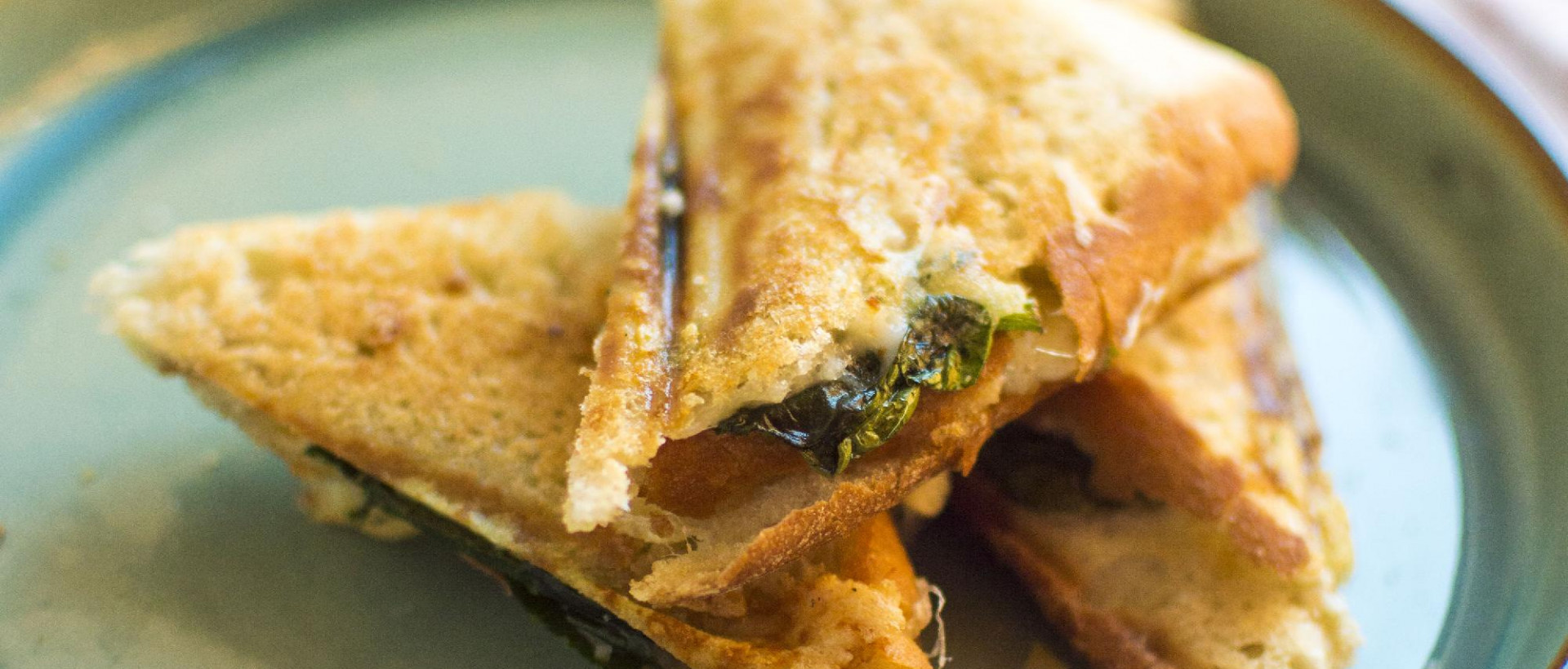 Mutatjuk, hogyan vigyázz a szendvicssütődre!